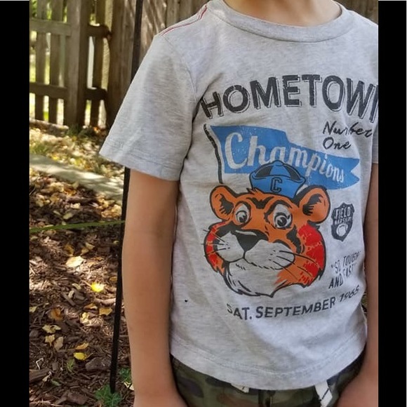 Toddler shirt tiger hometown champs 3T gray shirt - Picture 2 of 3